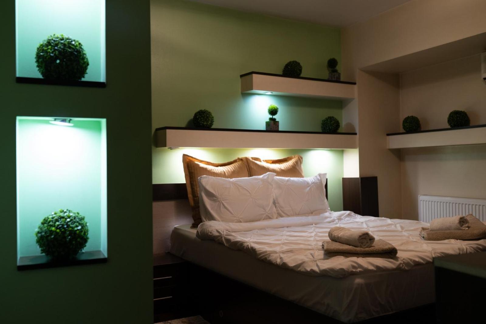 4 Rooms Unirii 47 布加勒斯特 外观 照片
